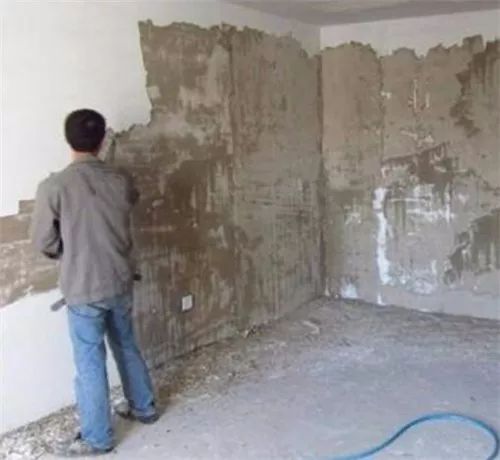 怎样自己刷漆才会不裂开,自己如何刷漆刷得均匀