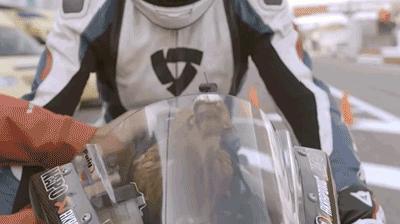 鸡头上装摄像头拍摄,鸡头摄像头拍摄视频