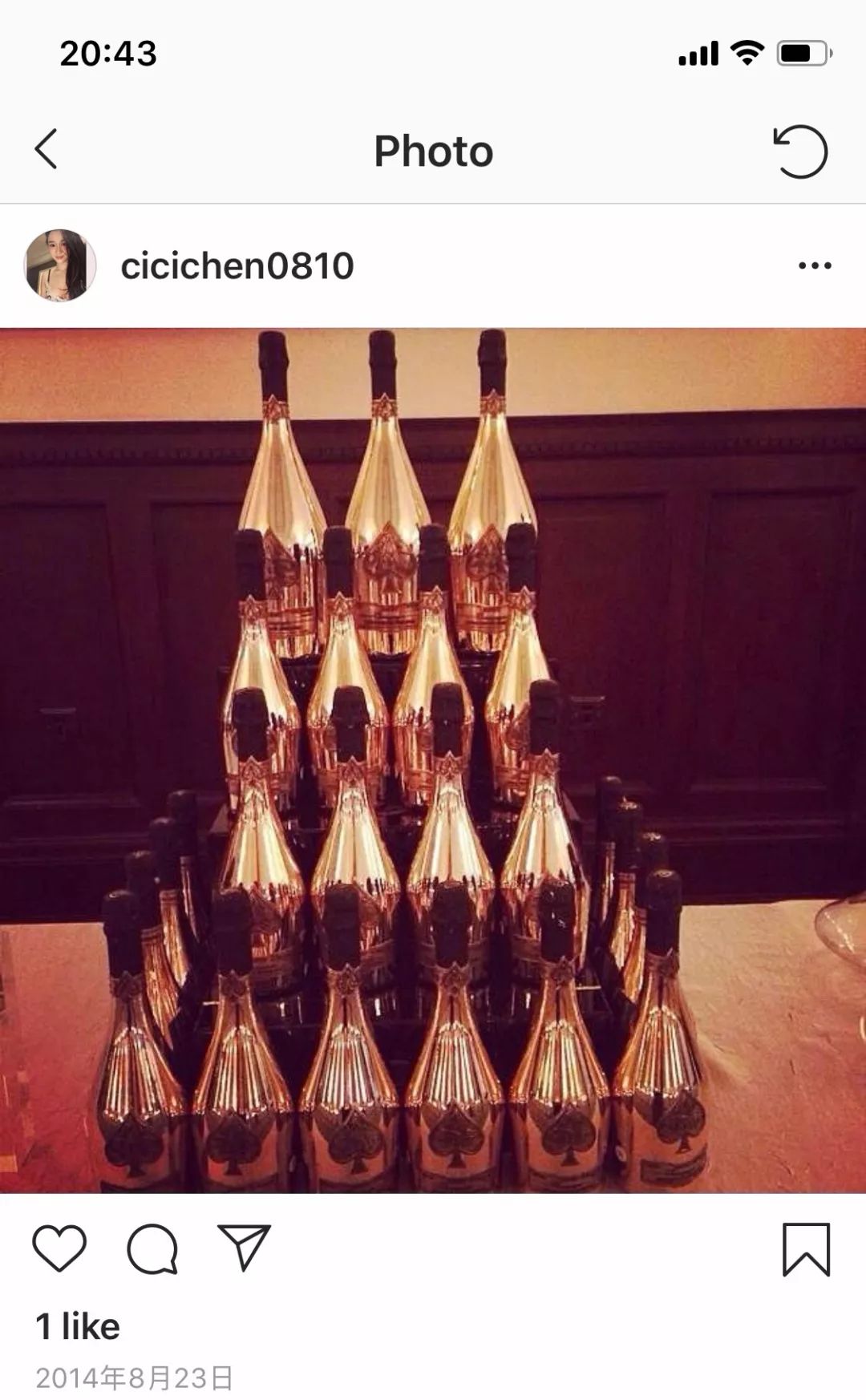 今天不聊吴秀波小三的故事，只聊她背后的酒单：拉菲、玛歌、十四代、残响