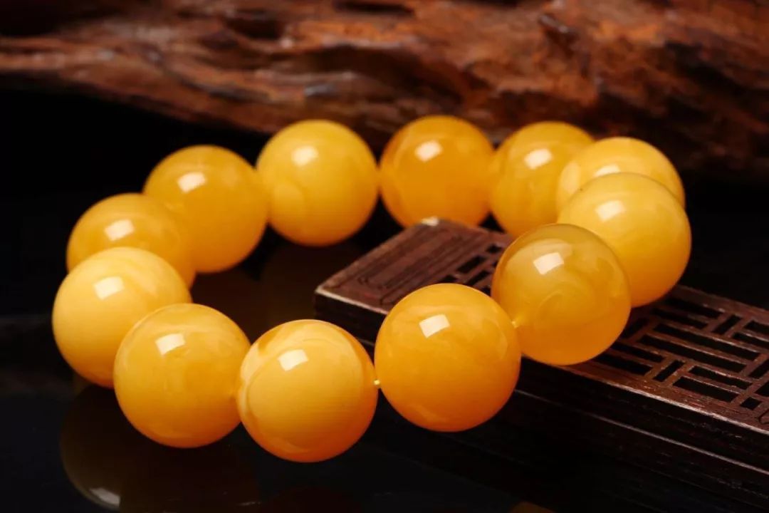 冬天戴什么文玩 (冬天文玩盘玩方法)