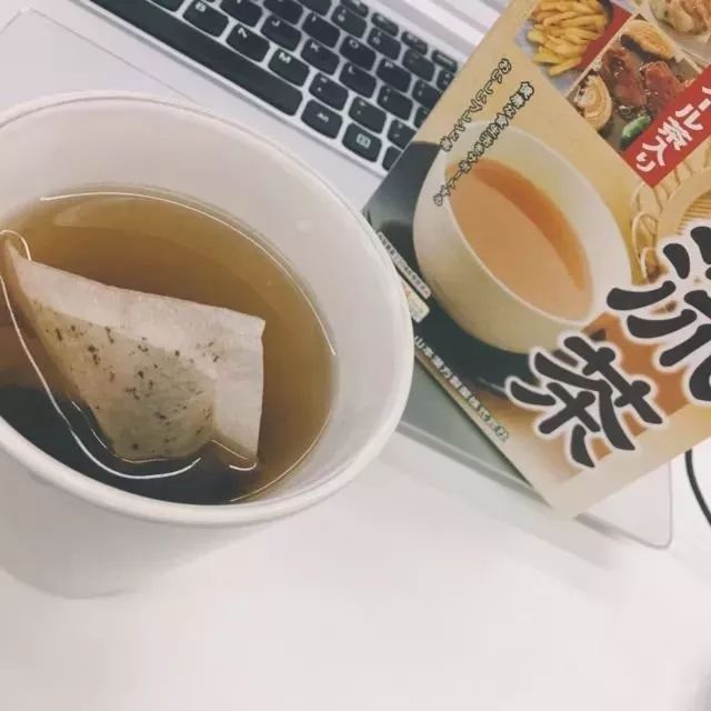 一到春节就卖光！日本人放长假怎么吃都吃不胖，躺着减肥全靠它！