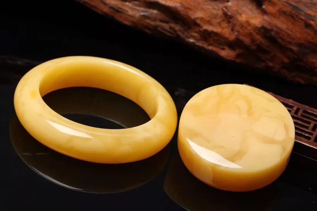 冬天戴什么文玩 (冬天文玩盘玩方法)