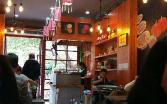 开个云南过桥米线店都需要些什么,创业过桥米线开店方案