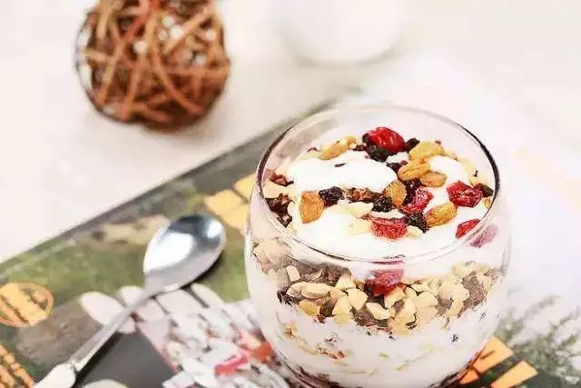 享受宅在家中的惬意时光,周末宅在家里才是最舒服