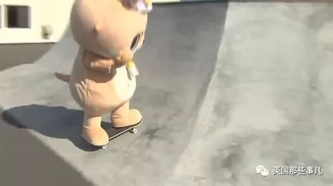 因为花样作死被解雇的吉祥物,卖萌吉祥物