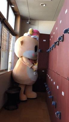 因为花样作死被解雇的吉祥物,卖萌吉祥物