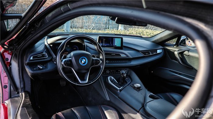 试驾宝马i8视频,宝马i8新款试驾