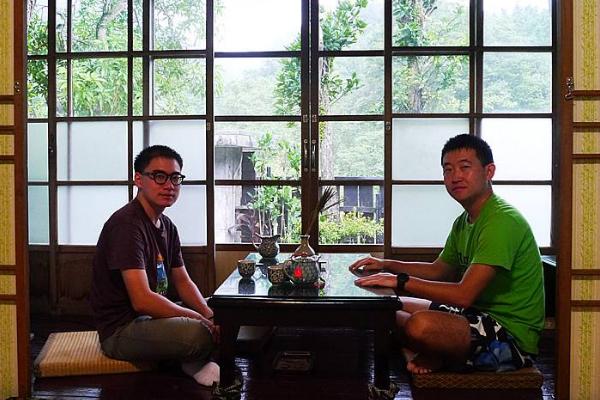 一般普通的日本家庭月收入是多少,日本白领工资收入