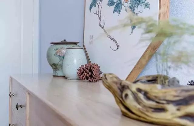 复式中式沙发背景墙,纯中式客厅挑空沙发墙