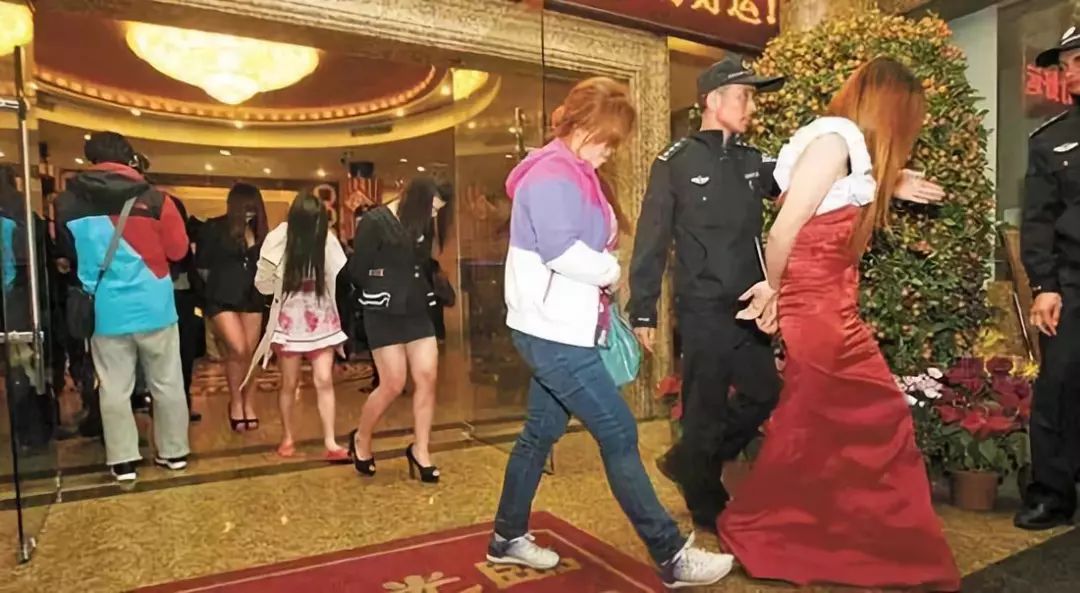 十堰民警破获卖淫案,十堰特大组织卖淫案件