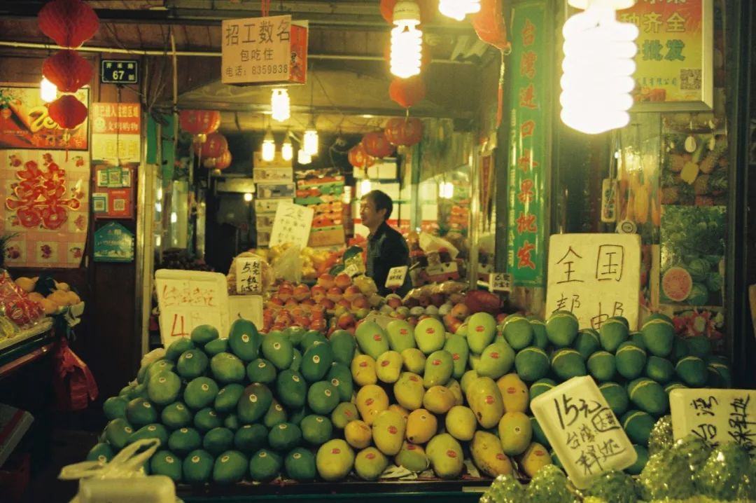 文艺渔村中的海上浮城，希尔顿旗下这家设计感满分的小鲜肉酒店，颜值爆炸！