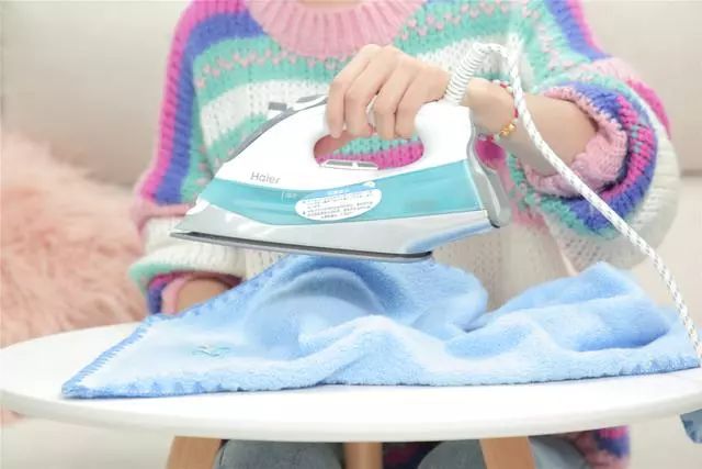 再皱的皮鞋也怕这一招，涂点每天都吃的它，让你天天穿新鞋