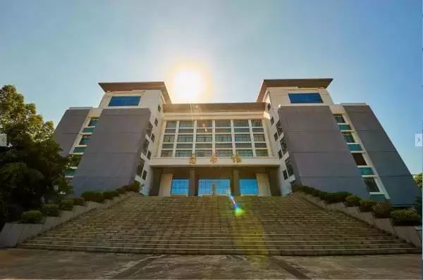 全区排行第7！玉林师院上榜“中国最好大学”，全国排在……