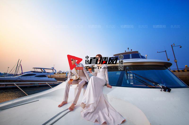 铂爵旅拍大连婚纱照一套多少钱,铂爵旅拍海边婚纱照