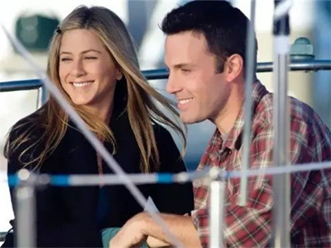 怎么放下一个不爱你的人英语,他其实没那么喜欢你超清