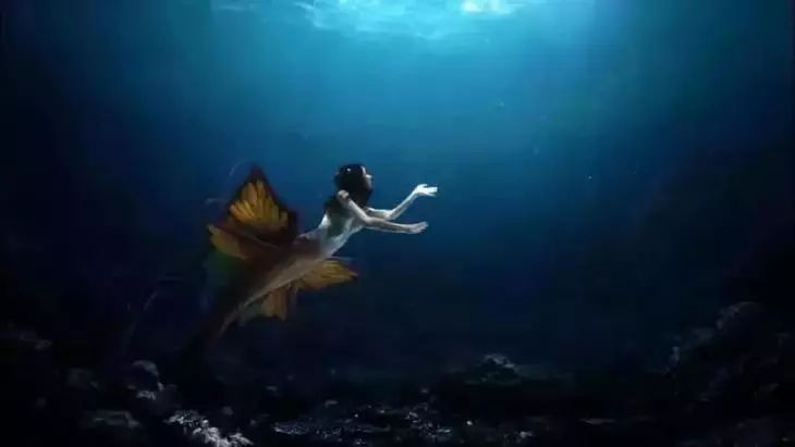 去看美人鱼咯,168元抢极地海洋世界一大一小超值套餐!