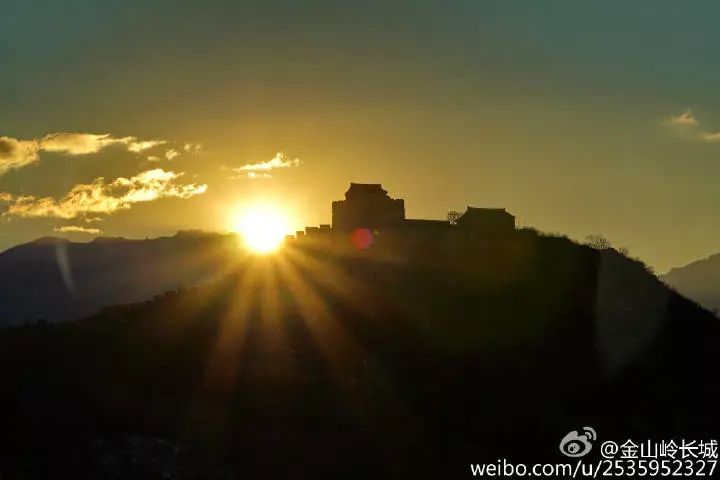 金山岭长城日出美景视频,金山岭长城元旦时看日出最佳地点