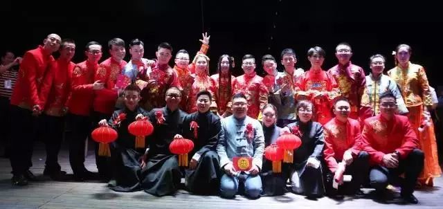 为了邮轮上这几天的乌托邦,这一年,我们历了哪些劫?