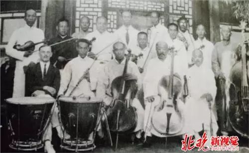 走近巨匠｜萧友梅家族墓地藏身香山脚下四代人守护墓地近百年