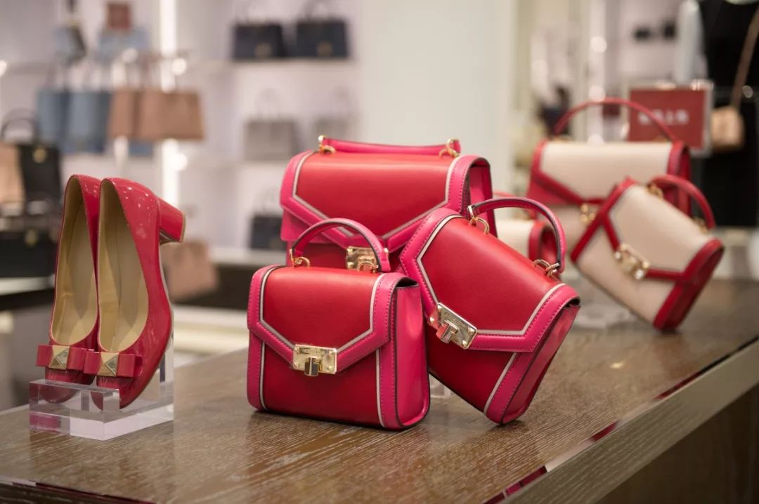 意大利风情小镇游玩,意大利风情小镇在哪