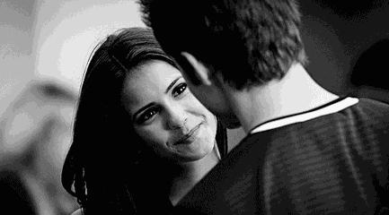 与男友同居6年导致终身不孕,与男友共度情人节后丧失生育能力