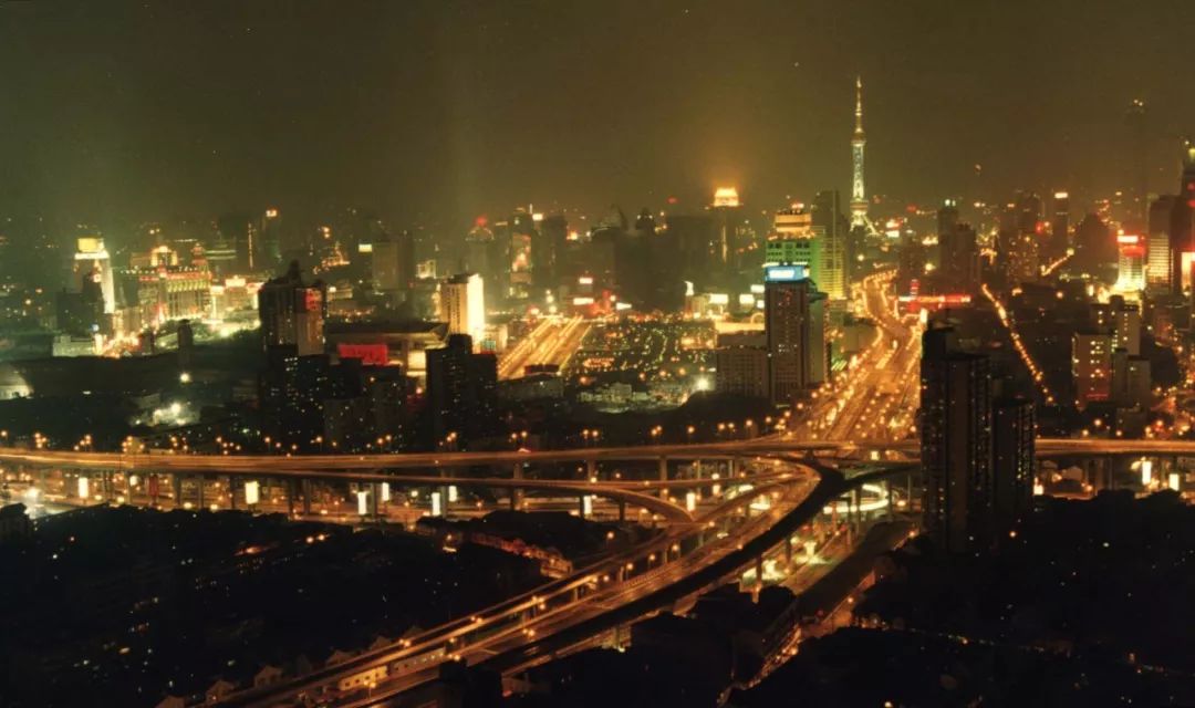 10年前的上海和今天的上海,1990的上海图文