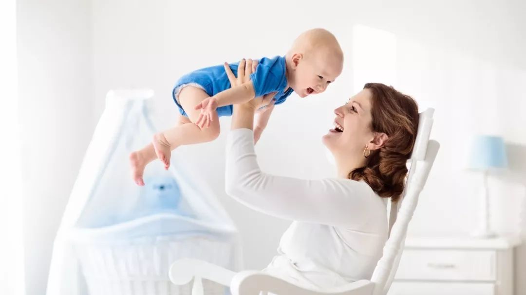 母乳有神奇的吗,母乳真那么神奇吗