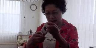 一辈子没结婚，7个单身女人买房同居10年，80岁了还染发、化妆、四处去浪……把老年生活过成了诗