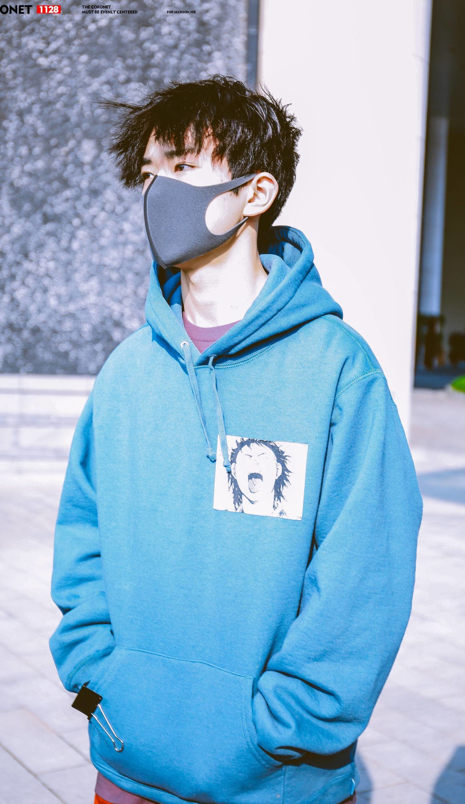 易烊千玺的锡纸烫卫衣带子,易烊千玺羊毛卷和锡纸烫