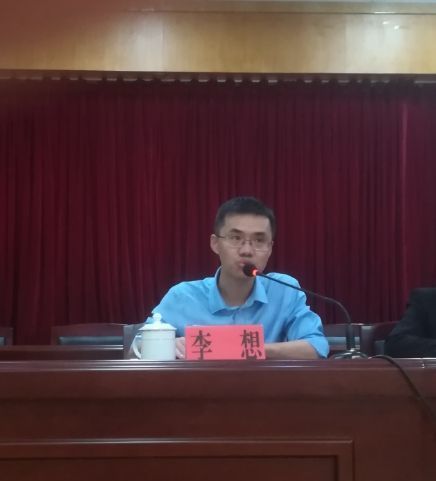 团区委组织召开新时代文明实践“关爱”系列之琼山青年足球队表彰暨爱心助学捐赠会