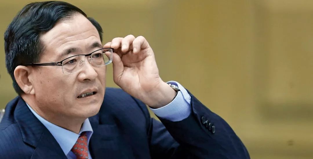 特写:刘士余在新东家的第一个工作日