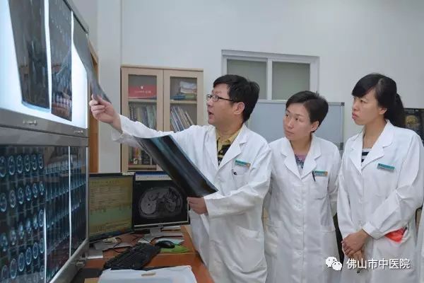 「欣喜」治疗多年痛经，还成功怀上宝宝！佛中医无创技术刷新纪录