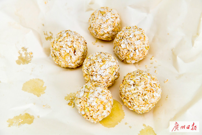 制作南沙特色美食,南沙区传统小吃