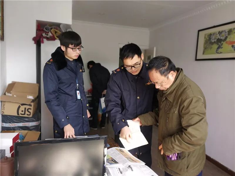 连哄带骗还吓唬！金华节俭老人6年竟花30多万买保健品！转给爸妈看看……