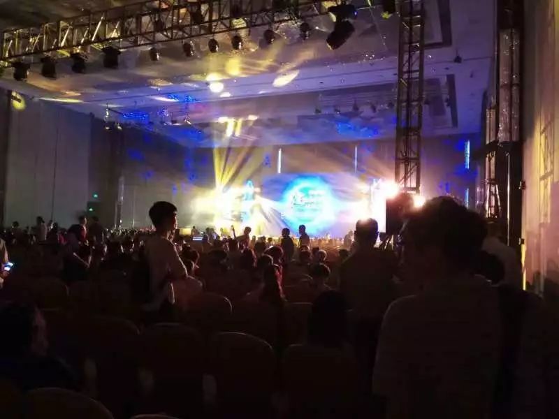 连哄带骗还吓唬！金华节俭老人6年竟花30多万买保健品！转给爸妈看看……