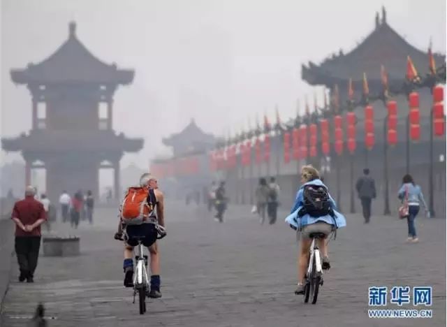 “着急”的西安，“慌张”的郑州，谁更牛？