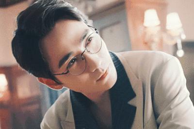 听说眼镜可以遮丑这是真的吗,眼镜真的可以改变一个人的颜值吗