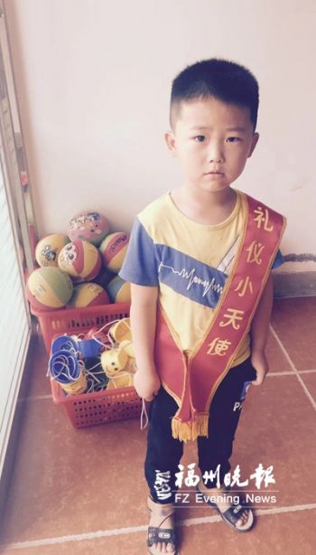 6岁男童被火车撞伤截肢,2岁男童遭遇车祸被迫截肢