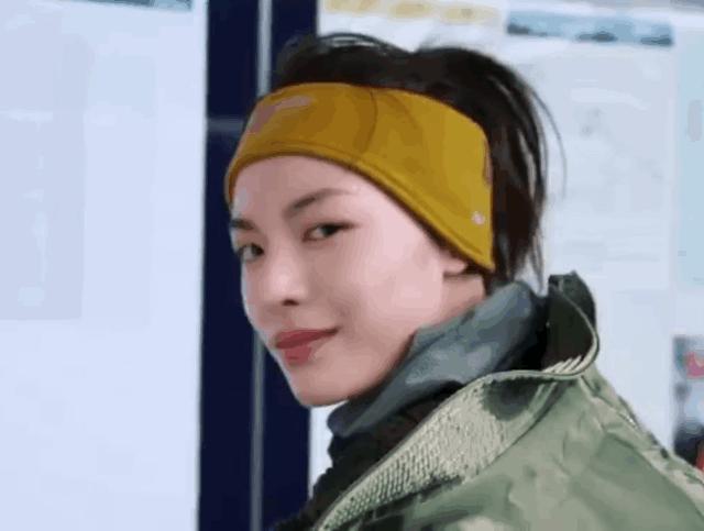 钟楚曦李溪芮新剧河边片段,李溪芮钟楚曦什么关系