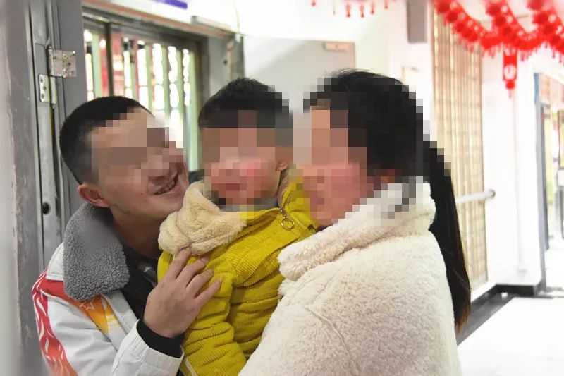 亲爱的爸爸妈妈你们好吗谁唱的,亲爱的爸爸妈妈你们好吗纯音乐