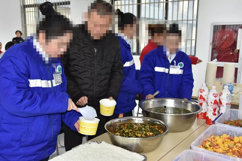 亲爱的爸爸妈妈你们好吗谁唱的,亲爱的爸爸妈妈你们好吗纯音乐