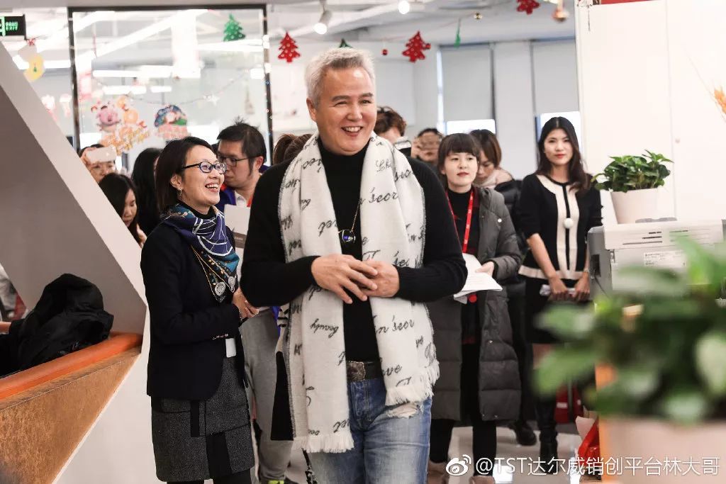 做微商的有多赚钱收入多少,微商一年能赚多少