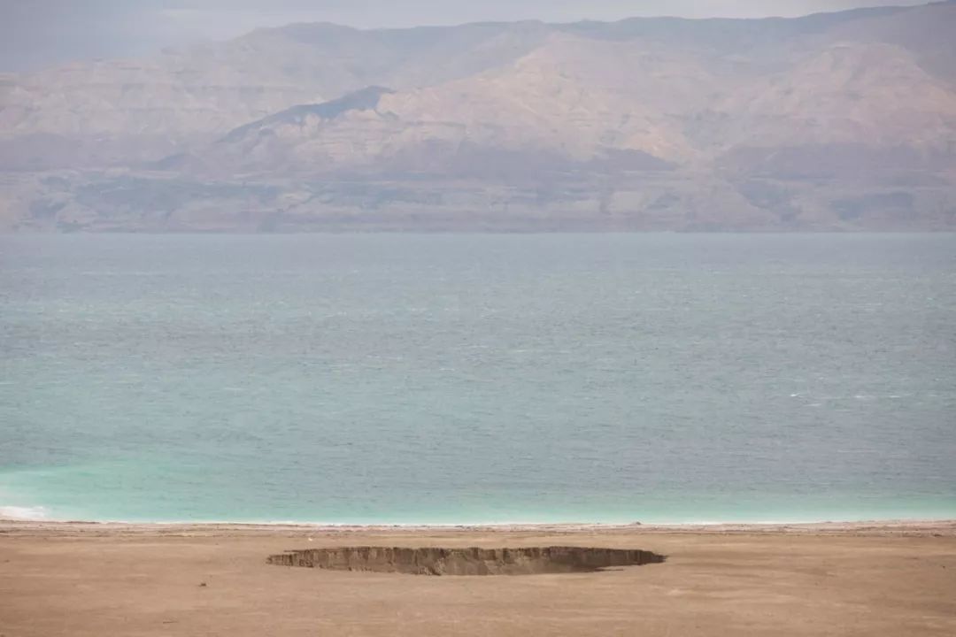 再不去看看死海，就可能永远也看不见了