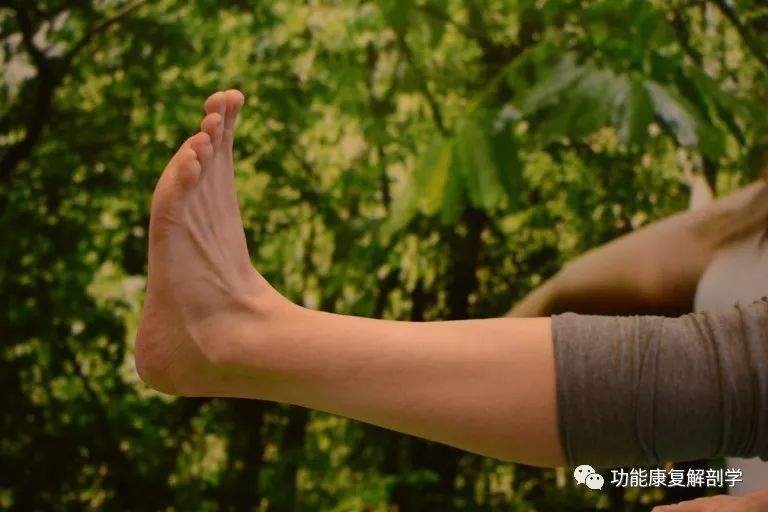 止点性跟腱炎如何治疗,中医治疗跟腱炎的方法