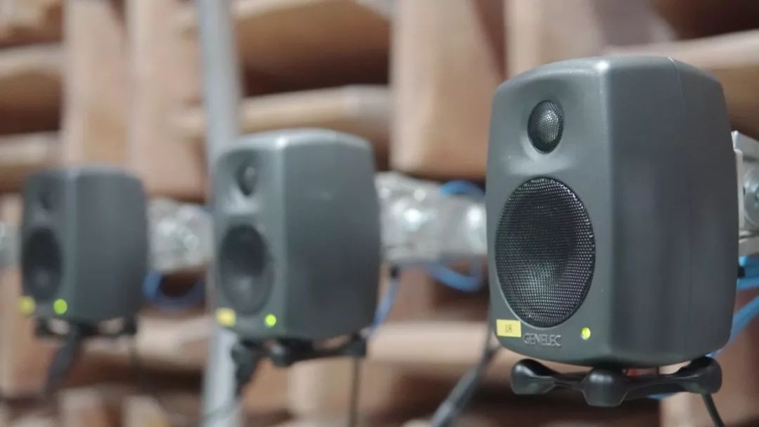 真力音箱与落地音箱,真力音箱听感