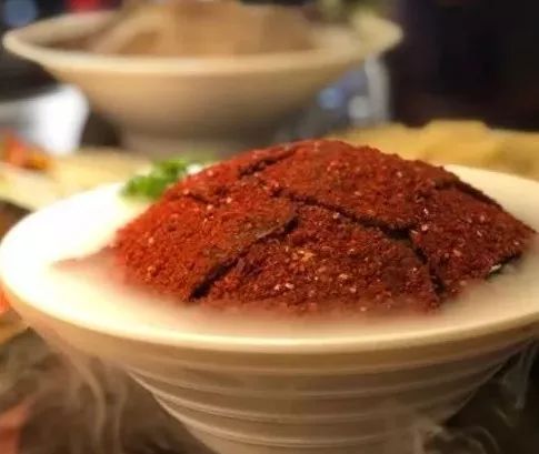 吃遍大连丨春节临近，满大街都是欢乐的红色~看看麻辣火锅，谁最“红”！