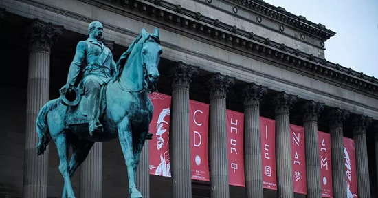 外国人对兵马俑惊叹不已,兵马俑怎么震惊世界的