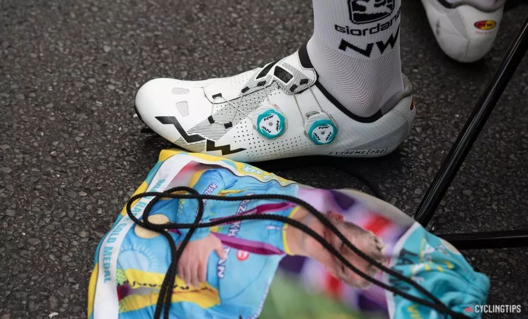 盘一盘2019年职业车手的新装备