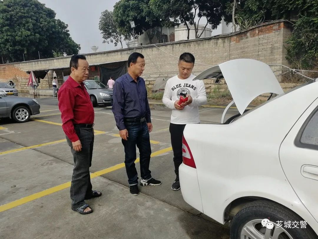 春运进驾校宣传交通安全,交警春运交通安全宣传进驾校