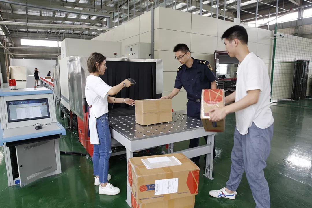 买全球卖全球概念店,全球买全球卖图片